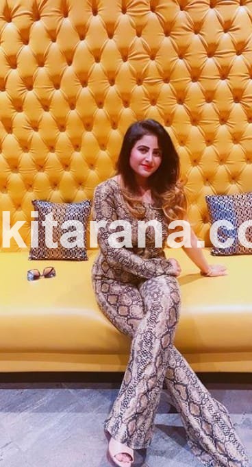  call girls service in Aerocity